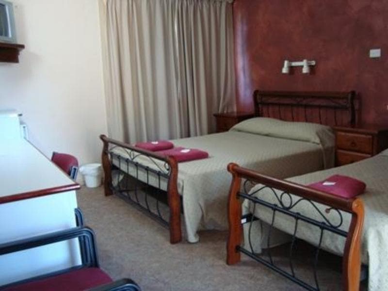 Bushmans Retreat Motor Inn 3