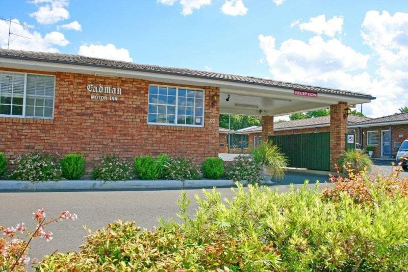 Cadman Motor Inn & Apartments 3