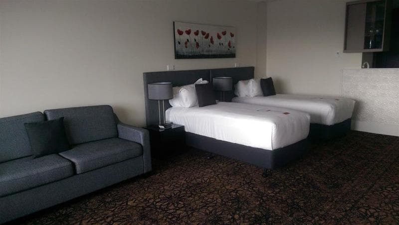 Calamvale Hotel Suites And Conference Centre 3