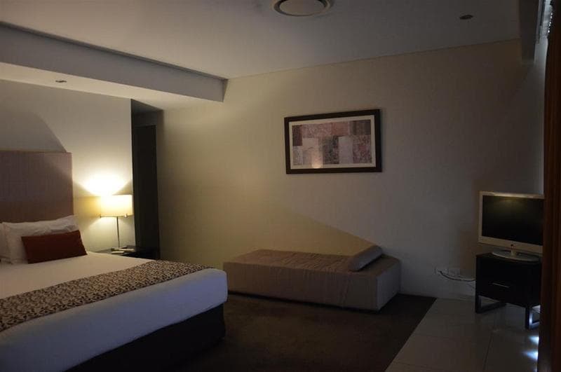 Cbd Luxury Accommodation 3