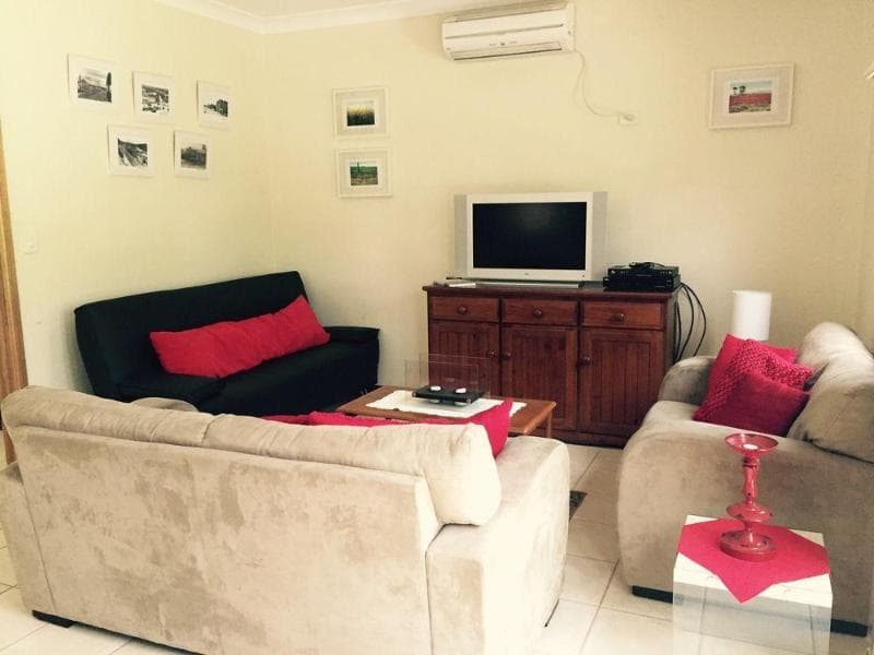 Clarevale Cottage B&B (Adults Only) 4