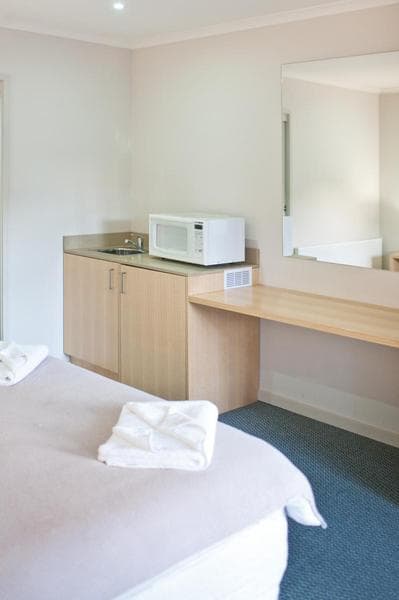 Coachman Motel & Holiday Units 3
