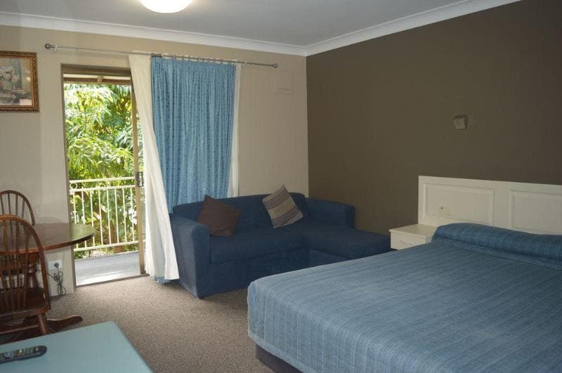 Excelsior Motor Inn 5