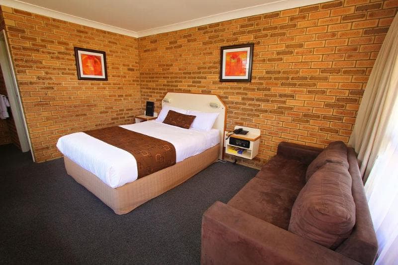 Garden City Motor Inn 2