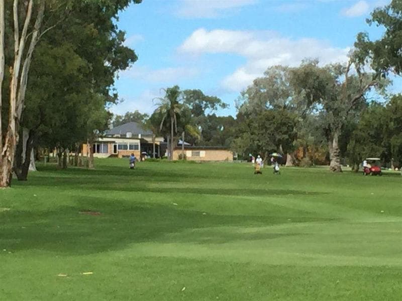 Golf Links Motel 3
