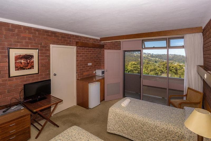 Hillcrest Motor Inn photo 1