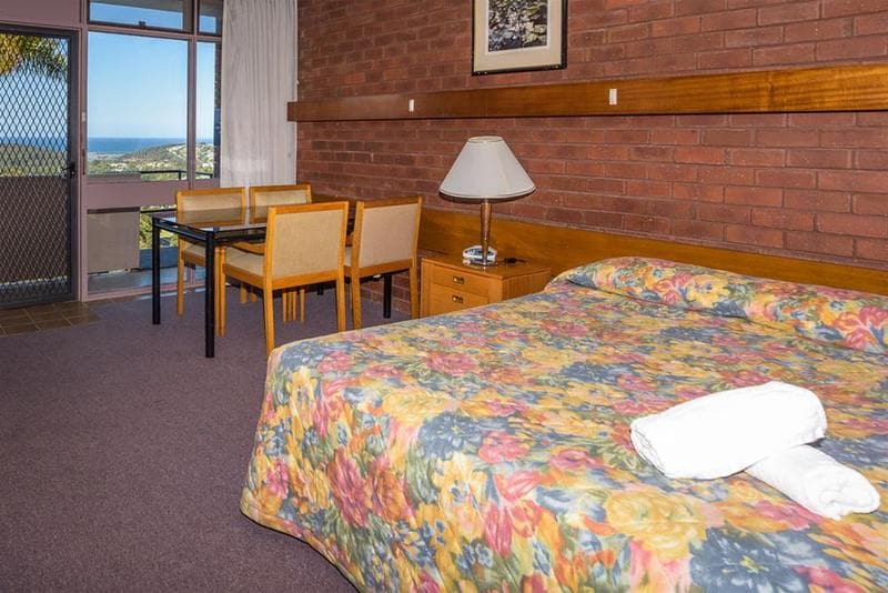 Hillcrest Motor Inn 2