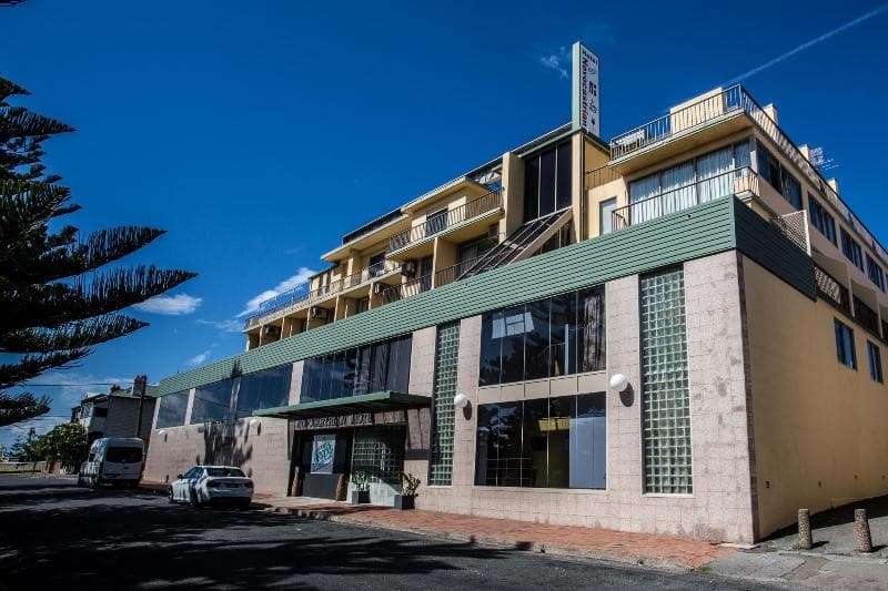 Newcastle Beach Hotel main