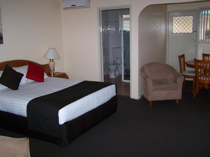 Mcnevins Maryborough Motel 3