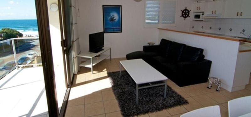 Merrima Court Holiday Apartments main
