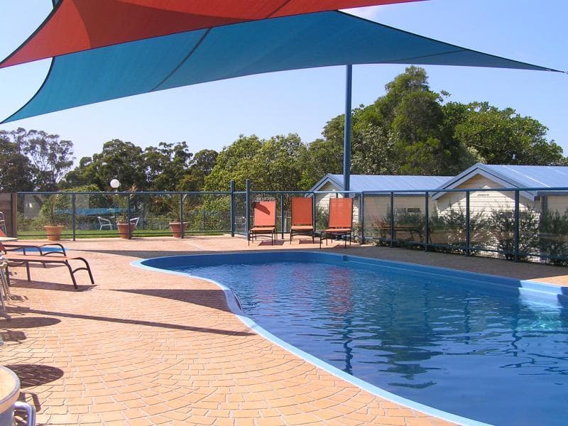 Metung Holiday Villas 3