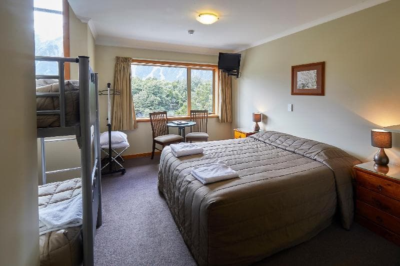Aoraki Mount Cook Alpine Lodge photo 1
