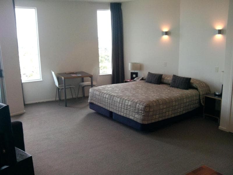 Ramada Suites By Wyndham Nautilus Orewa 2