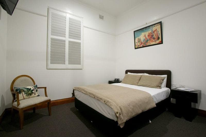 Pier Hotel main