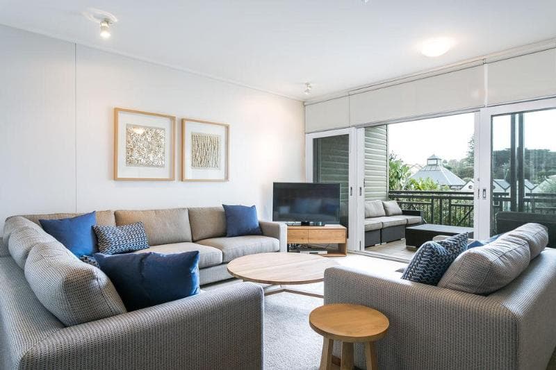 Portsea Village Resort main