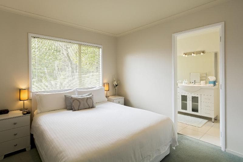 Seascape Villa Bed & Breakfast (Adults Only) 3
