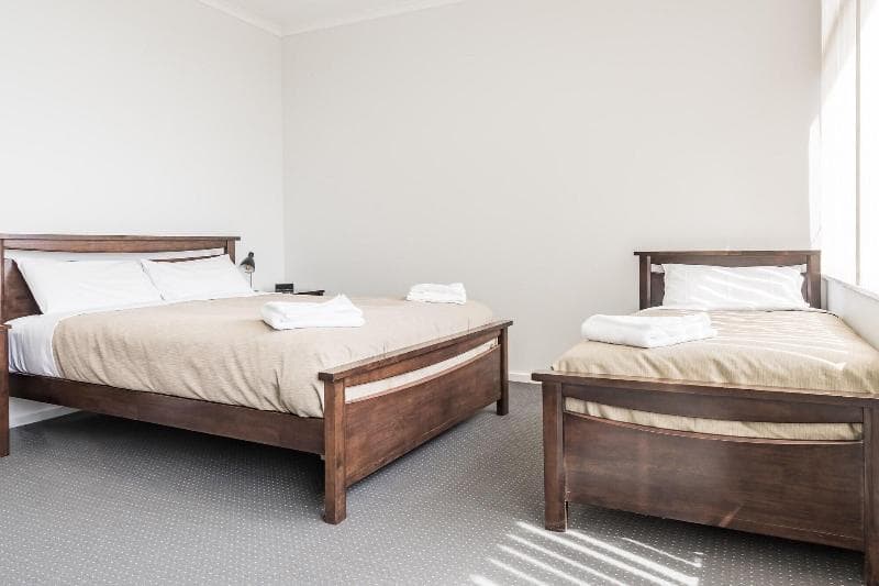 Somerset Hotel 3