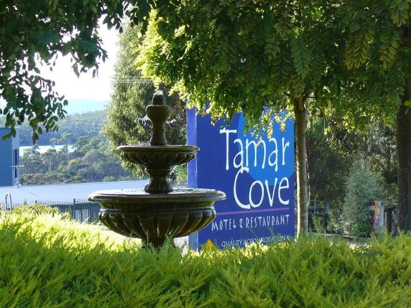 Tamar Cove Motel main