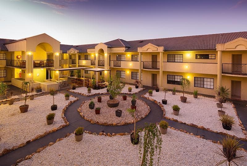 Canberra Parklands Central Apartment Hotel 4