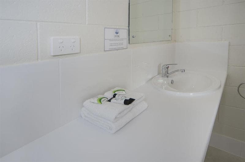 Victor Harbor City Inn 3