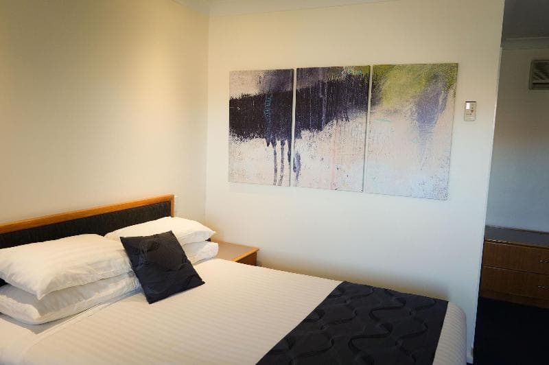 West End Motor Lodge 3