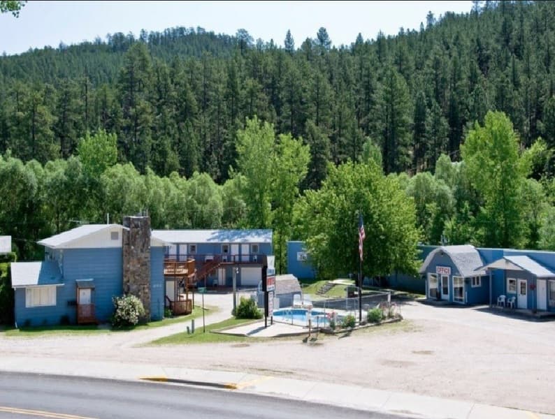 Brookside Motel 3