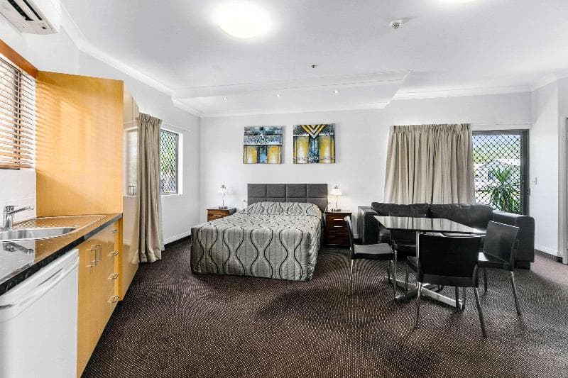 Comfort Hotel Parklands 3