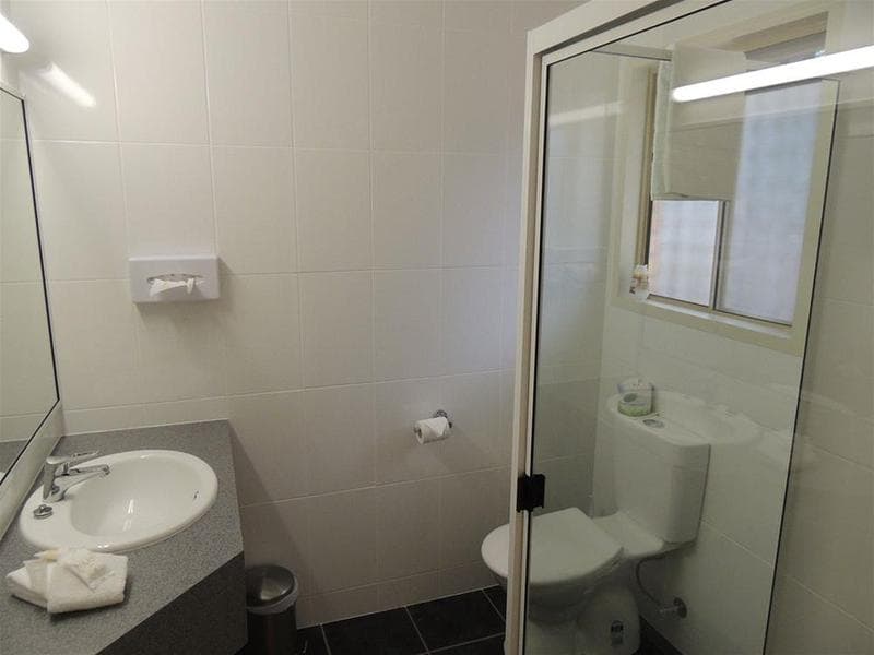 Comfort Inn Sugar Country 3