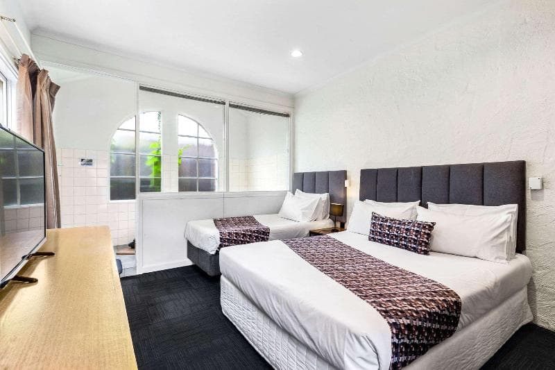Comfort Inn Greensborough 5
