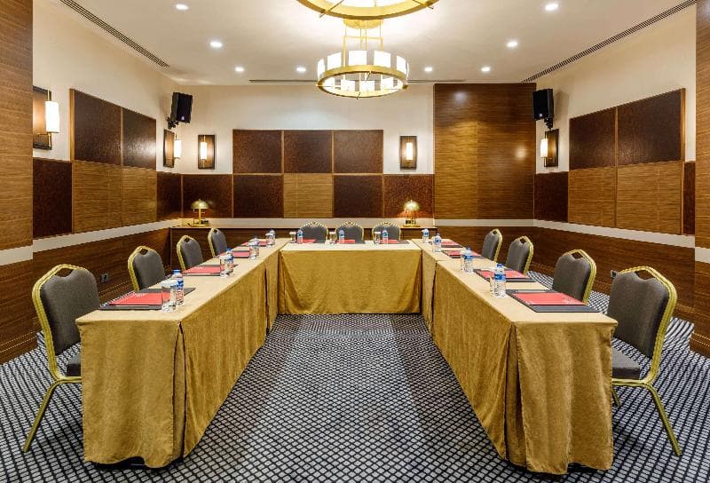 Ramada Hotel & Suites by Wyndham Istanbul Golden Horn photo 1