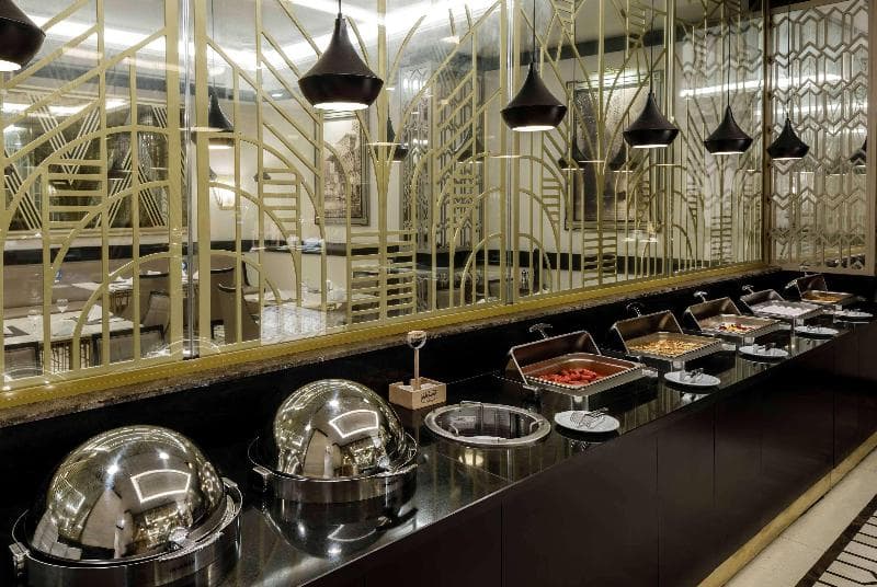 Ramada Hotel & Suites by Wyndham Istanbul Golden Horn 3