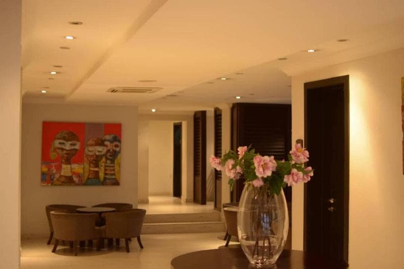 S&S Hotels And Suites 4