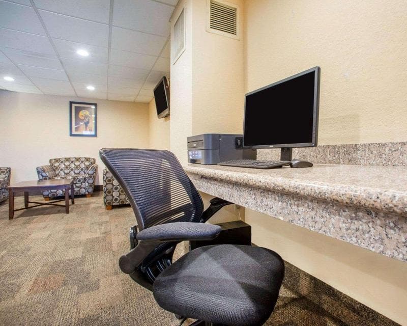 Quality Inn Stadium Area photo 1