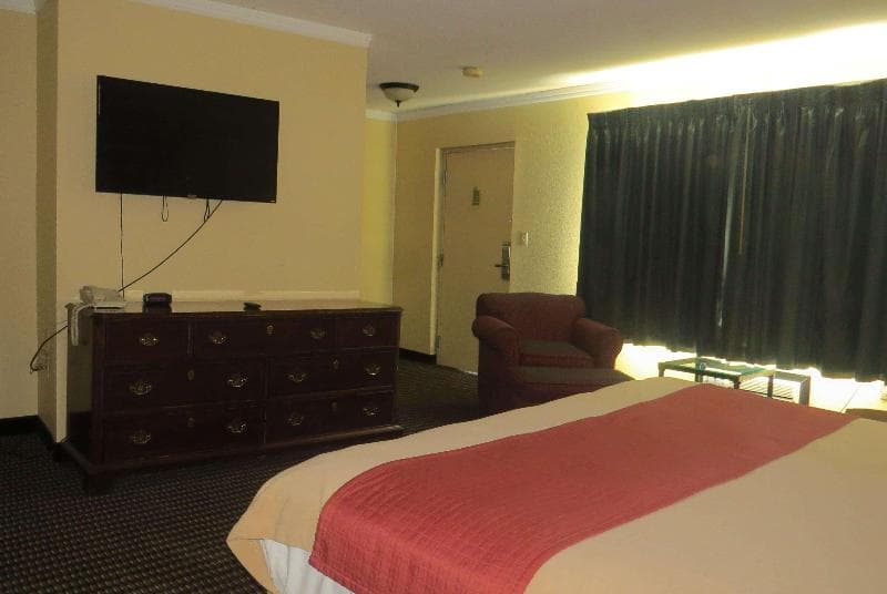 Travelodge by Wyndham Stratton 3