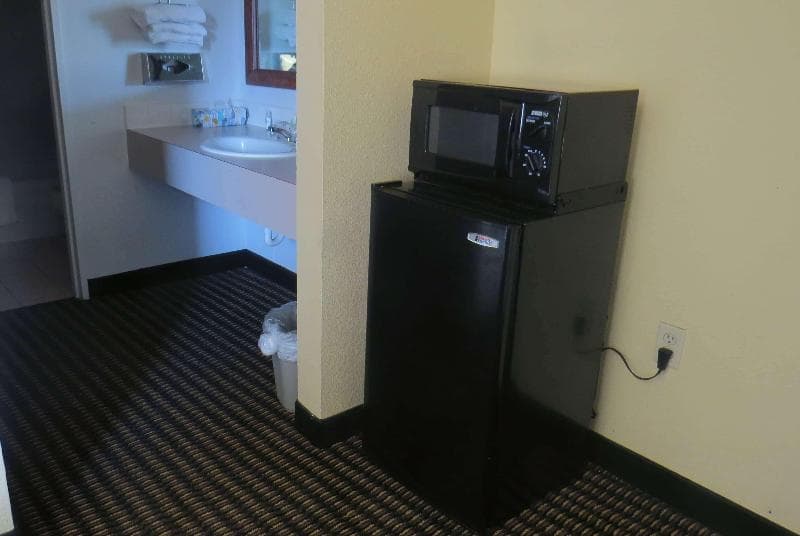 Travelodge by Wyndham Stratton photo 1