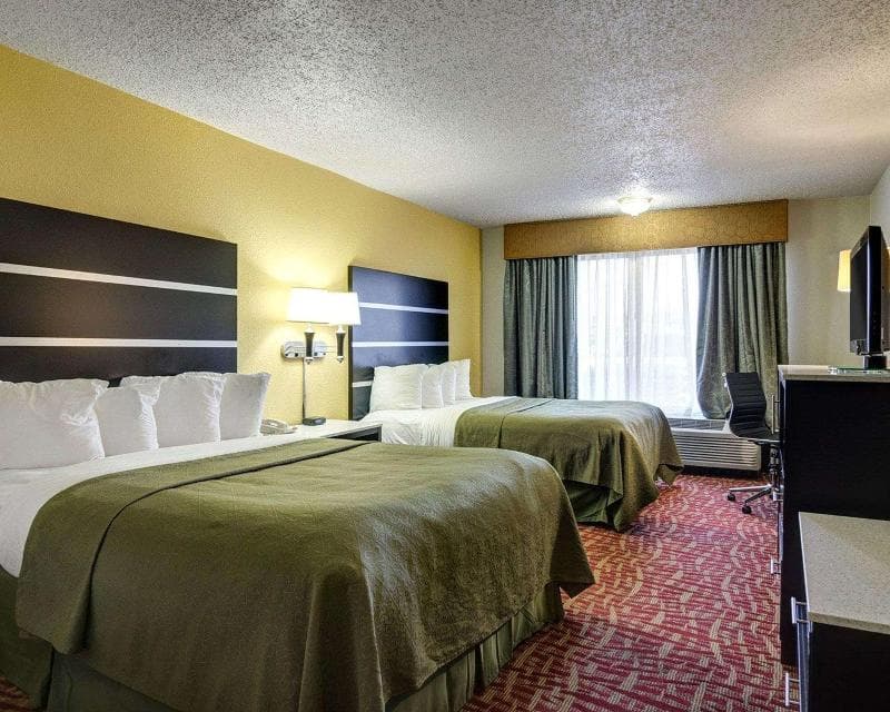 Quality Inn 5