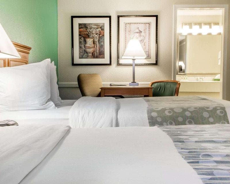 Quality Inn 5