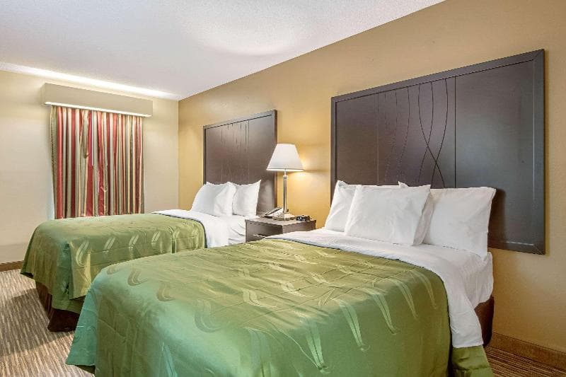 Quality Inn photo 1