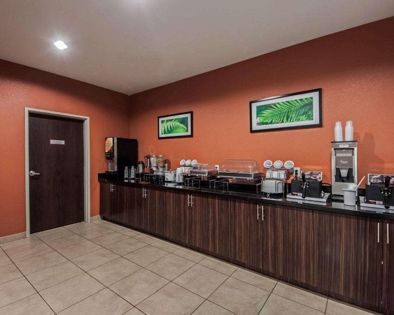 Sleep Inn And Suites - Elk City, Ok 3