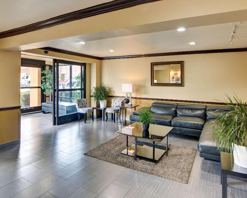 Quality Inn DFW Airport North 5