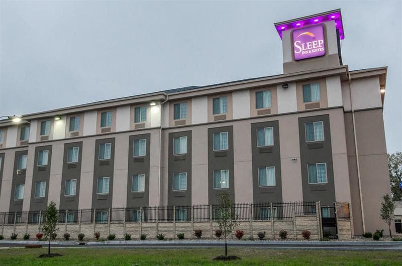 Sleep Inn & Suites & Conference Center Downtown 4
