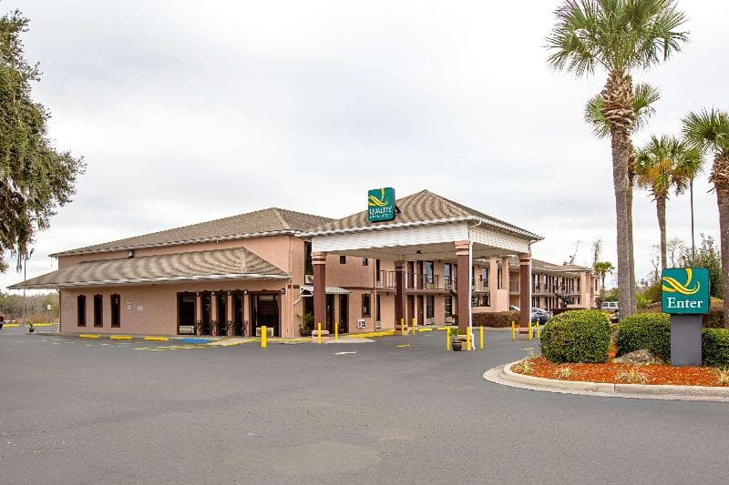 Quality Inn 5