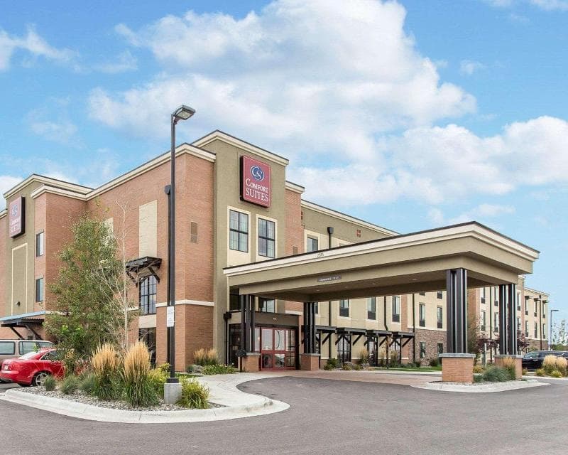 Comfort Suites 3