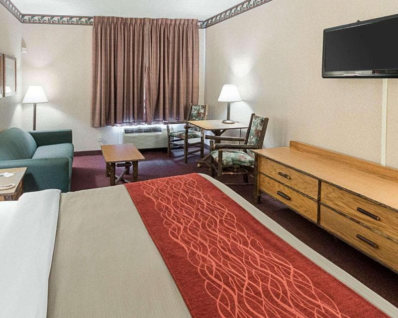 Quality Inn And Suites 3