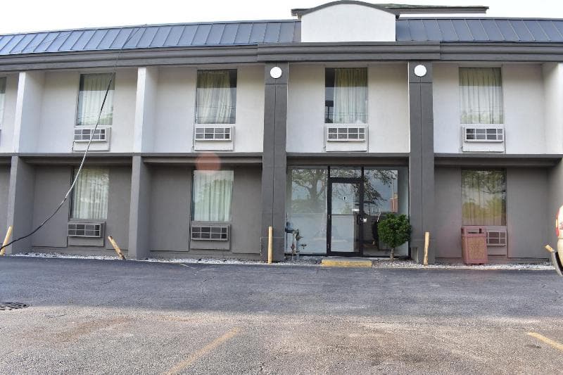 FairBridge Inn Express Melrose Park 3