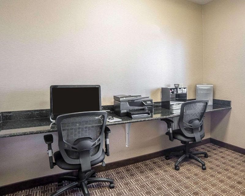 Comfort Inn Evansville-Casper photo 1