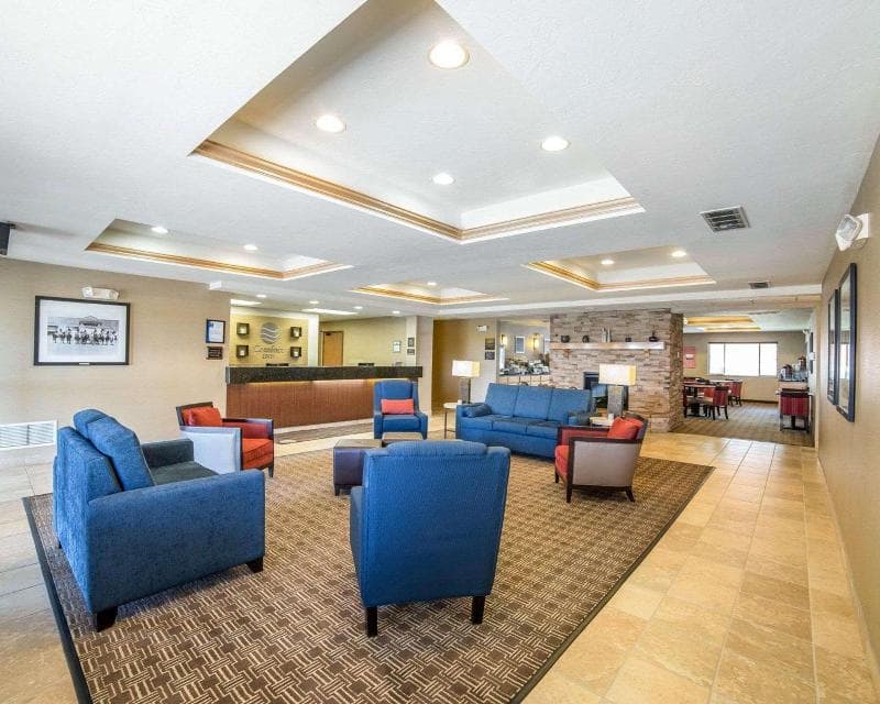 Comfort Inn Evansville-Casper 5