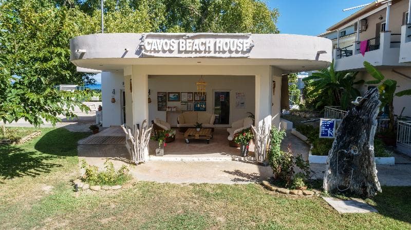 Cavos Beach House 3