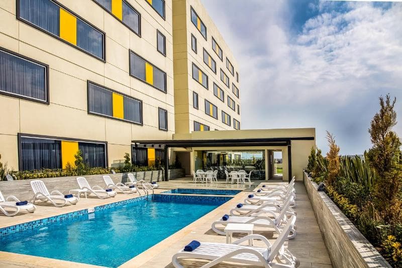 Fiesta Inn Pachuca Gran Patio 3