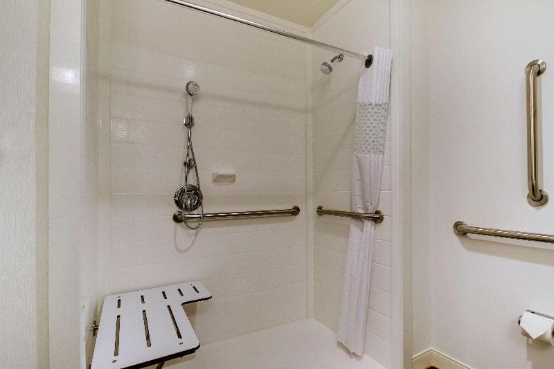 Hampton Inn & Suites Greenville Airport 4